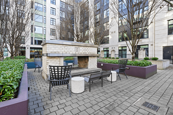 Outdoor fire pit at the parker apartments in portland, or 97209